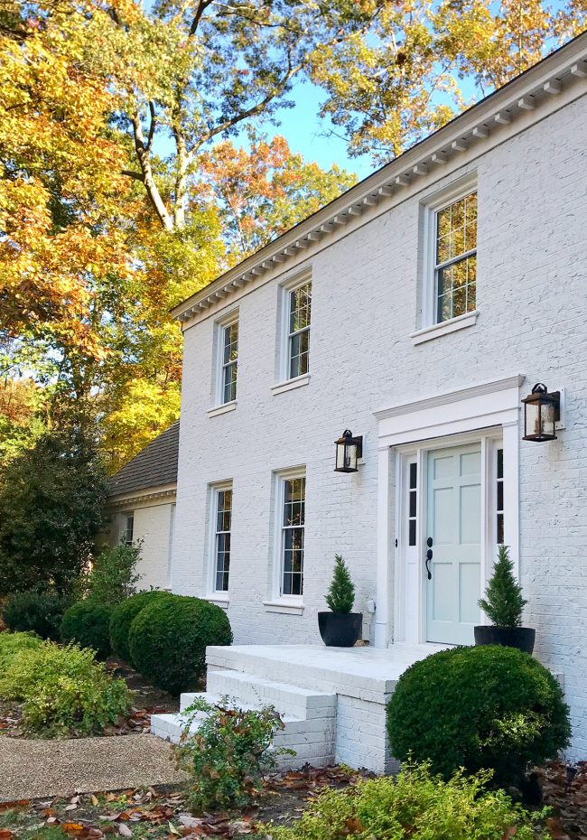 Painted White Brick House: A Timeless and Versatile Home Design